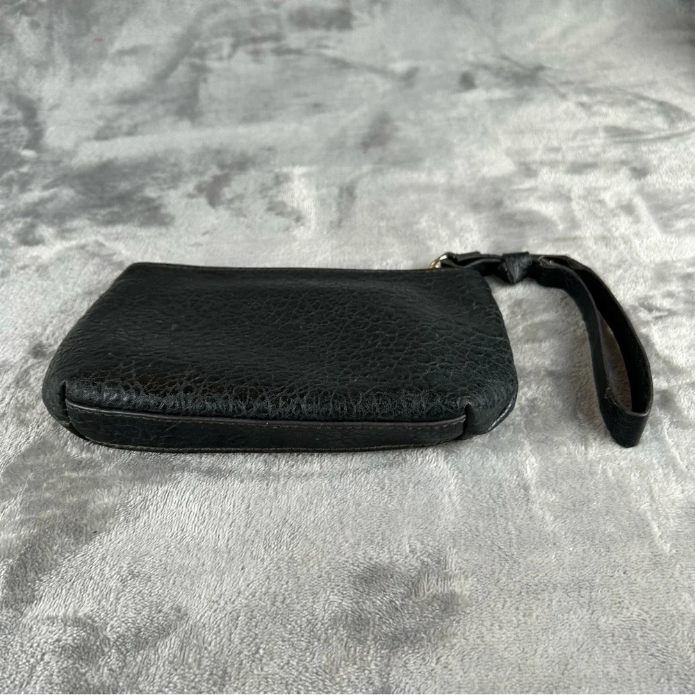 Dana Buchman Wristlet Black Pebbled Faux Leather Wrist Strap Brass Turn‎ Lock